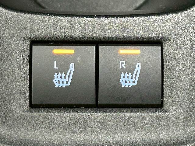 あったら便利機能の【シートヒーター】冬場はエアコンの温度設定を低めにでき、身体の芯からポカポカになります。