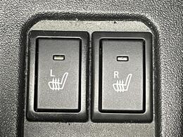 【シートヒーター】シートを温めてくれる暖房機器です！長時間座っていると負担が掛かりやすい背中や腰、または冬場などの寒い日に冷えやすい脚部に快適なぬくもりを伝えます。