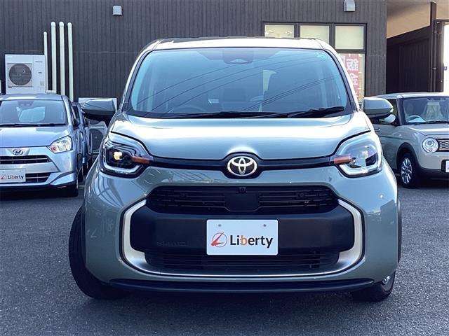 ■□■□■ 登録（届出）済未使用車はノルマ達成のために作られた走行100km未満、かつ初度登録または初度届出された車両でいわゆるアウトレット車です■□■□■