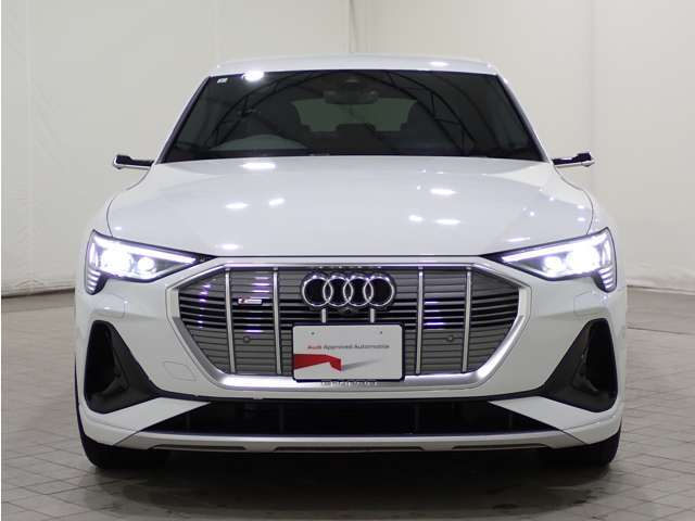 弊社Audi西東京・Audi立川・AAA日野バイパスの計4店舗ございます。他にも気になる車種等がございましたら、お伝えくださいませ。弊社の在庫からご紹介させていただきます！