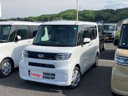 【オールメーカー新車・未使用車 取り扱い専門店】 岐阜県内に3店舗展開中！！ 県内最大級の総在庫800台の大型展示場でお待ちしております♪
