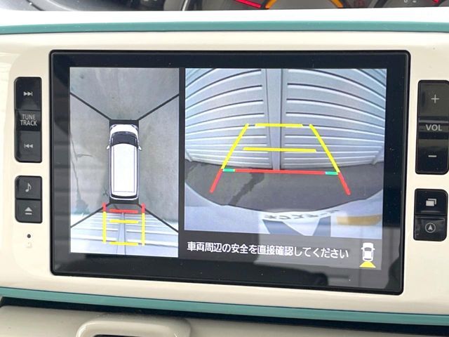 【パノラマモニター】専用のカメラにより、上から見下ろしたような視点で360度クルマの周囲を確認することができます☆死角部分も確認しやすく、狭い場所での切り返しや駐車もスムーズに行えます。