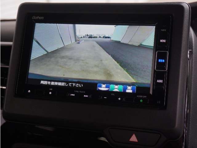 ◆バックカメラ◆リバースにするだけで映ります、後方の安全確認や、狭い駐車場での車庫入れ、雨の日や夜間など視界の悪い時に便利です！安全にバックする為には欠かせない装備です。