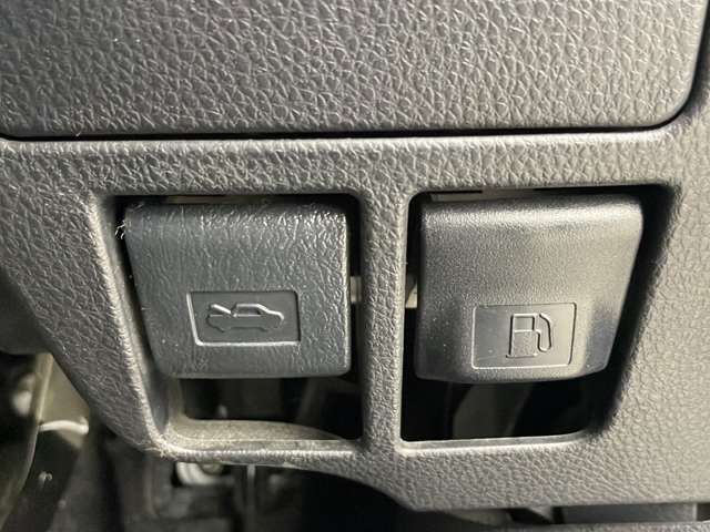 【運転席操作部】快適なドライブを楽しむための機能が装備されています！運転席から触れるので、使いやすいです！除菌プランいれていただくと、さらに清潔で安心していただけます！