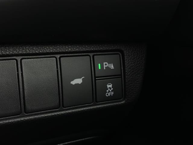 【運転席操作部】『運転席周辺の装備』の画像になります。快適なドライブを楽しむための機能が装備されています！運転席から触れるので使いやすいです！