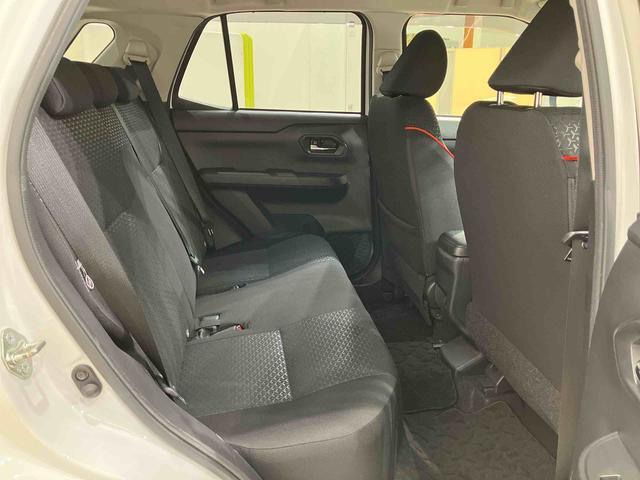 新車・中古車・サービス工場一体型店舗です。中古車はもちろん、ダイハツの新車も販売しておりますので是非一度ご来店下さい！