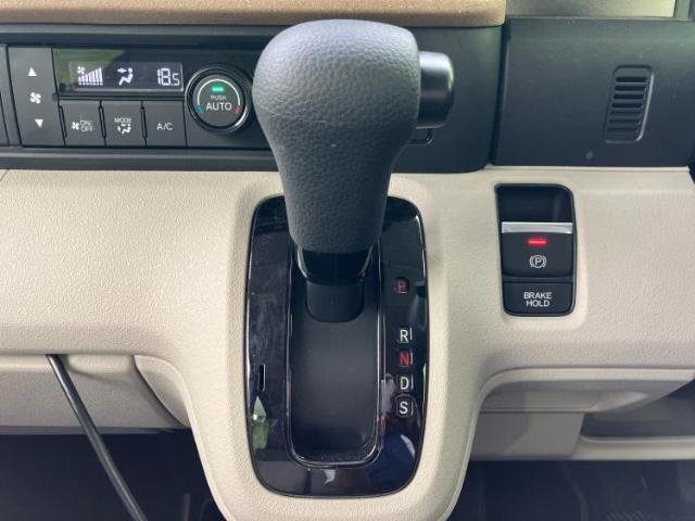 こちらのお車はいかがでしょうか？少しでも気になっていただけましたら是非お問い合わせください！さらにお車の詳細をお送りいたします！
