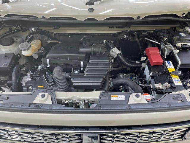 親切・丁寧な専門メカニックスタッフが応対！・車検・点検整備・事故等の修理などアフターサービスも安心。お車のカスタマイズもネクステージのサービススタッフまでご相談ください！