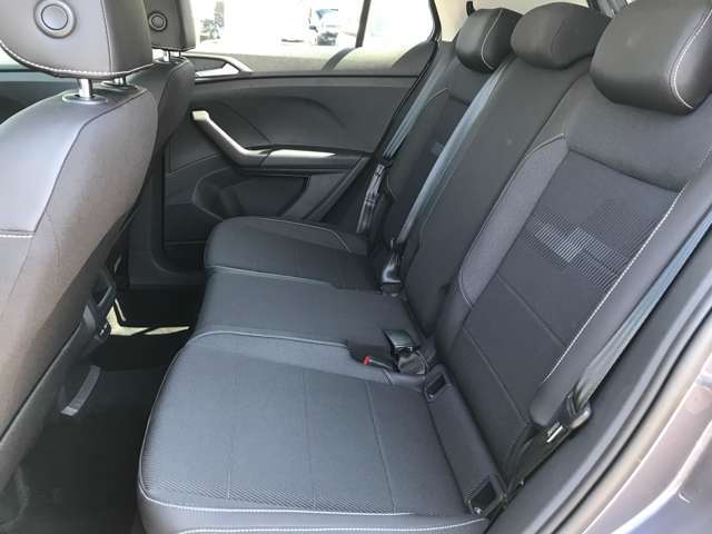 車両の状態、見積もり金額など気になる点ご質問等ございましたらお気軽にメール、ご連絡下さい。細かくご説明致します★