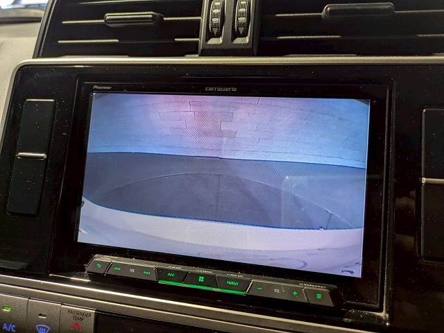 ナビ　フルセグ　バックカメラ　Bluetooth　DVD/CD　再生