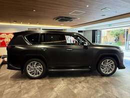 オートローンやリースをご用意しております。自由返済型残価設定ローンもご案内させて頂けます。