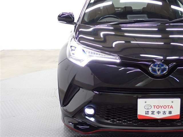 LEDヘッドランプ、フォグランプもついて更に安心