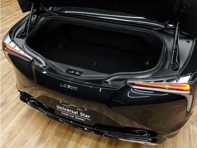 いかがでしょうか、車検付、法定整備込みのこの価格！装備もバッチリ充実してオススメのお車♪是非お早目のご検討を宜しくお願い致します(^^♪