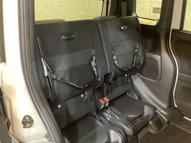 ホンダ系ディーラーで販売される全てのホンダ車なら、ホッと保証（無料）がついています。エアコン、純正オーディオを始め、エンジン、足廻りまでカバー。初回1ヵ月点検も無料で実施致します。