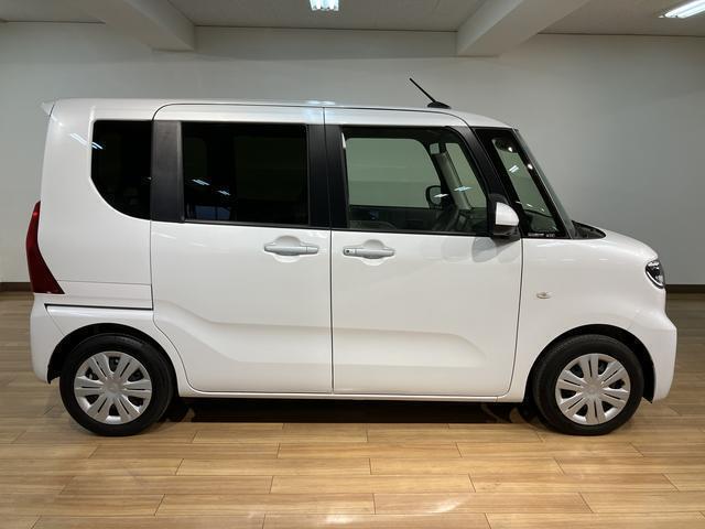 誠に恐れ入りますが販売は当店にご来店いただき、車両状態（傷や室内臭の有無など）をご確認いただけるお客様とさせていただいております。また業者様への直接販売はお断りさせていただいております。