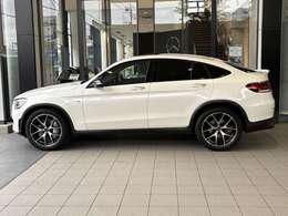 認定中古車販売台数6年連続第1位！シュテルン世田谷グループのメルセデス・ベンツ新百合ヶ丘へ是非お越し下さいませ。2016年2期連続優秀顧客満足度販売店受賞のスタッフが丁寧にご対応いたします。