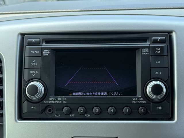 【バックカメラ】付で方向確認も安心です。狭い駐車場や後方確認しにくい場所で活躍します♪駐車が苦手な方にもオススメな便利機能です！