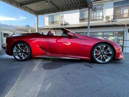 軽自動車から輸入車までお客様のニーズに合わせたご提案をさせて頂きます♪在庫車輛に関してご不明な点が御座いましたらお気軽にお問い合わせくださいませ(^^♪