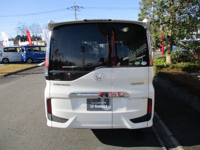 ご納車までのご準備は、ホンダ車専門の一流整備士による点検整備にお任せください！