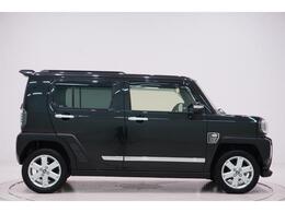 県内13店舗にて常時500台以上ダイハツ車を展示中です。見て、触って、納得のいく一台をぜひ見つけてください。