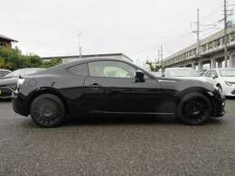（株）あっぷる関西は業界経験者多数在籍！！新車ディーラー営業・大手中古車ディーラー営業・新車ディーラー整備士など、豊富な知識と経験をお客様の車選びや納車後のサポートをお手伝いさせて頂きます。