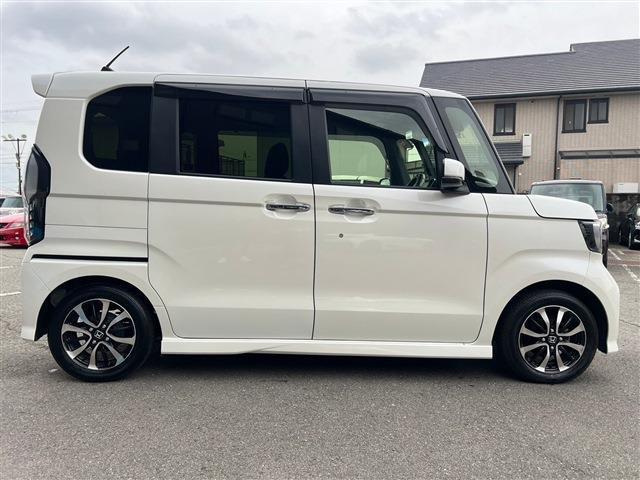 安心、安全なお車にお乗りいただくために、お得なメンテナンスパックもご用意しております。購入から納車後まで軽ワールドにてお客様の愛車のトータルサポートをさせていただきます。