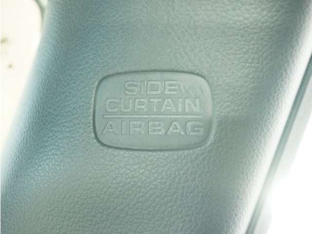 ◆サイドエアバッグ装備車◆側面からの衝突のダメージをやわらげてくれます。安全装備が充実しています！