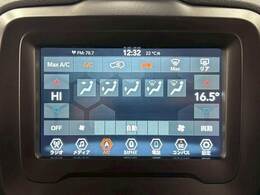 純正8.4インチDオーディオ装備！！　BluetoothやApple CarPlayなどお楽しみいただけます！！