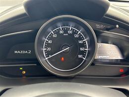 【スピードメーター】メーターがシンプルで見やすく運転しやすいですね！