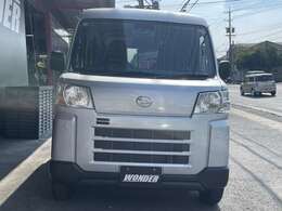 株式会社WONDERです！　当店の車両をご覧いただきまして、誠にありがとうございます。簡単ではございますが、ご案内させていただきます。