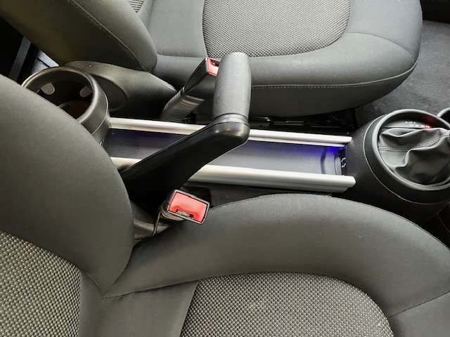 センターコンソール廻りも綺麗です！！