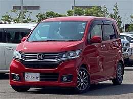 ■□■□■ グループ年間総販売台数は20000台！！  販売分だけ仕入れるので、最新の車が在庫に並びます！！  ■□■□■