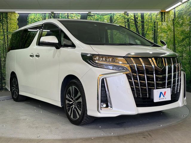 大好評のボディコーティング「弾スプラッシュコート」もご納車までに施工可能。通常のガラスコートと異なる、耐久年数6年の無機質ガラスコーティングが、ボディをキレイな状態に保ってくれます。
