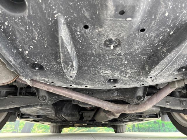下回りがきれいなうちに、防錆加工の施工がオススメ。降雪地域はもちろん、沿岸部にお住いの方や、趣味でマリン・ウィンタースポーツをされる方にご好評いただいております。