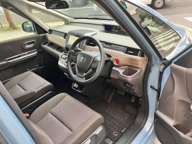 《車両状態は慎重にWチェック！》買取時の査定は勿論、入庫後JAAA＆AISなどの第三者査定機関にて再検査を実施！修復歴から機関の状態に至るまで検査結果を公開！遠方の方も安心してお選び頂けます。