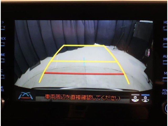 □■メモリーナビ付き■□お出かけの際、道に迷うことはもうありません！快適なお出かけで楽しい1日をお過ごしくださいね