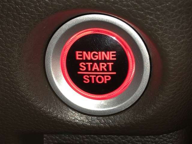 エンジンスタートスイッチです。