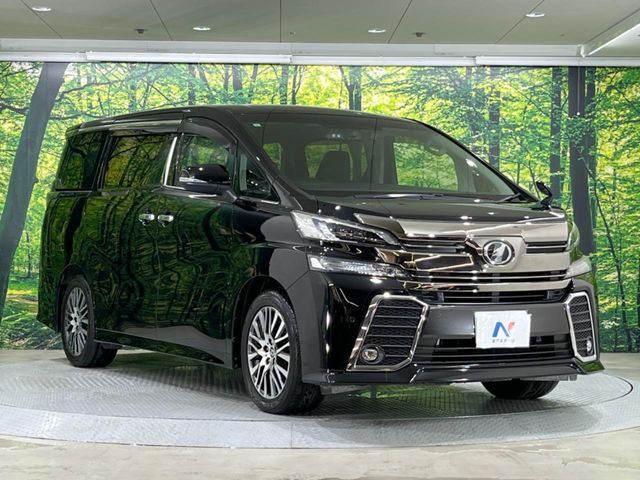 大好評のボディコーティング「弾スプラッシュコート」もご納車までに施工可能。通常のガラスコートと異なる、耐久年数6年の無機質ガラスコーティングが、ボディをキレイな状態に保ってくれます。