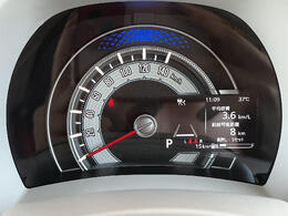 在庫車の全車に専門業者のルームクリーニング施工済！