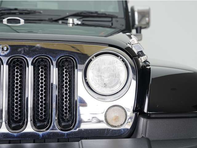 「キズやエンジンの状態は?」「イヤな臭いはしない?」「修理歴や水没車じゃないか気になる！」どんな小さな不安でもお答えします。お気軽にお問い合わせください！