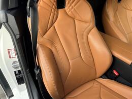 LIBERALAは、輸入車選びの新たなスタイルを提案するインポート・セレクト・ブランドです。オーナー様となる方がクルマから直接感じる感性を第一にした、最良の一台との出会いをコーディネートいたします。