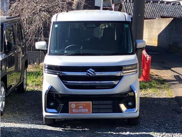 長山自動車は届出済未使用車の専門店です。