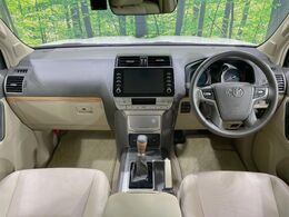 グループ総在庫数約30，000台！！全国の系列店からメーカー・車種問わずご紹介出来るので、あなたにピッタリのお車が見つかるはずです♪まずはお問い合わせ下さい☆