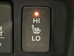 【シートヒーター】寒い日に重宝するシートヒーター！エアコンより早く温まってくれるので寒がりの人も安心ですね♪エアコンの温風は乾燥するから苦手、という方にもをおすすめです。