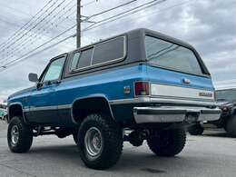 遠方のお客様！フェイスタイム・TV電話を通してお車の状態を見ていただく事も可能です！お気軽にお申し付け下さい！