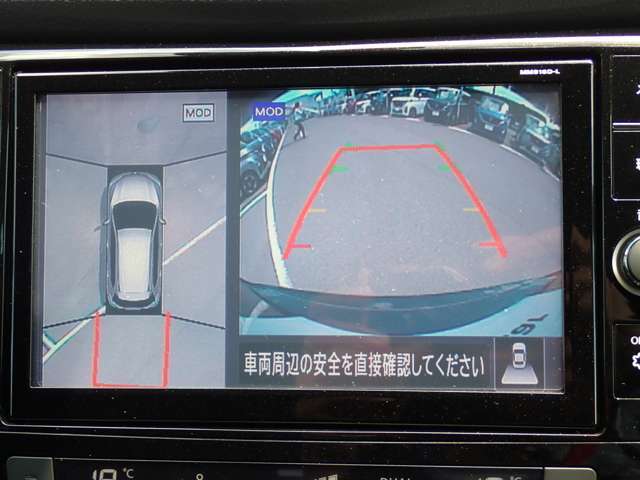 上からの視点で狭い駐車場への駐車などに役立つアラウンドビューモニターです♪
