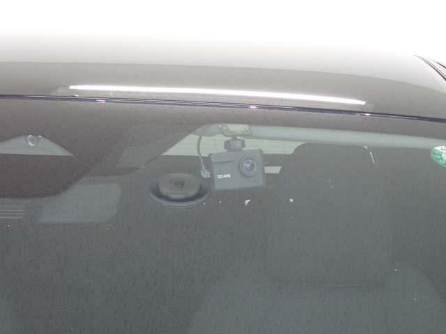 当店はJネットレンタリースの中古車販売部門として、レンタカーの車両入れ替え時に「使用地域」や「車両状態」などを厳選して特におすすめ出来る車両のみを中古車として販売しています。