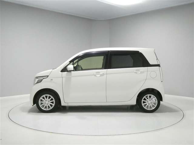 静岡県内16拠点！地域の皆さまに寄り添い、「安心」「安全」のカーライフを全力でサポートいたします。2つの365日営業のサービス工場（サンストリート浜北店＆和田店）で、お客様のお困りごとを解決します。