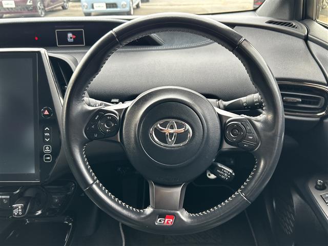 【ハンドル】『ハンドル/ステアリング』の画像になります。写真の内容に関してご不明点、ご質問等がございましたらお気軽にガリバー店舗までお問い合わせください。