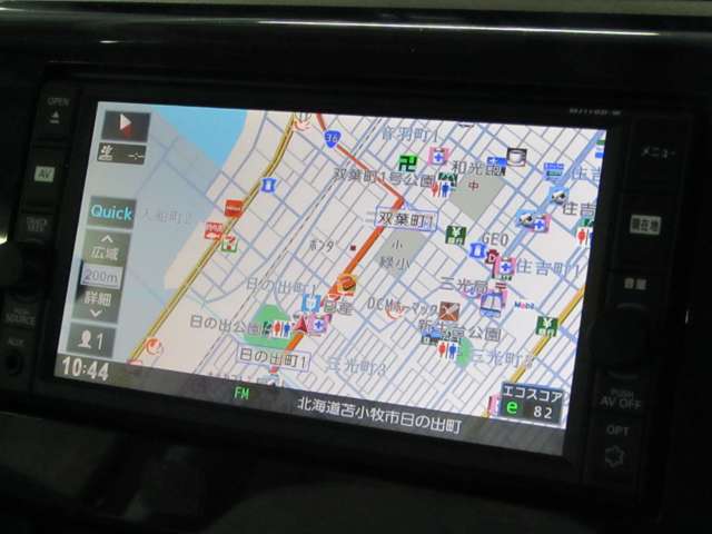 オーディオ、Bluetooth、CD再生　ナビ装備
